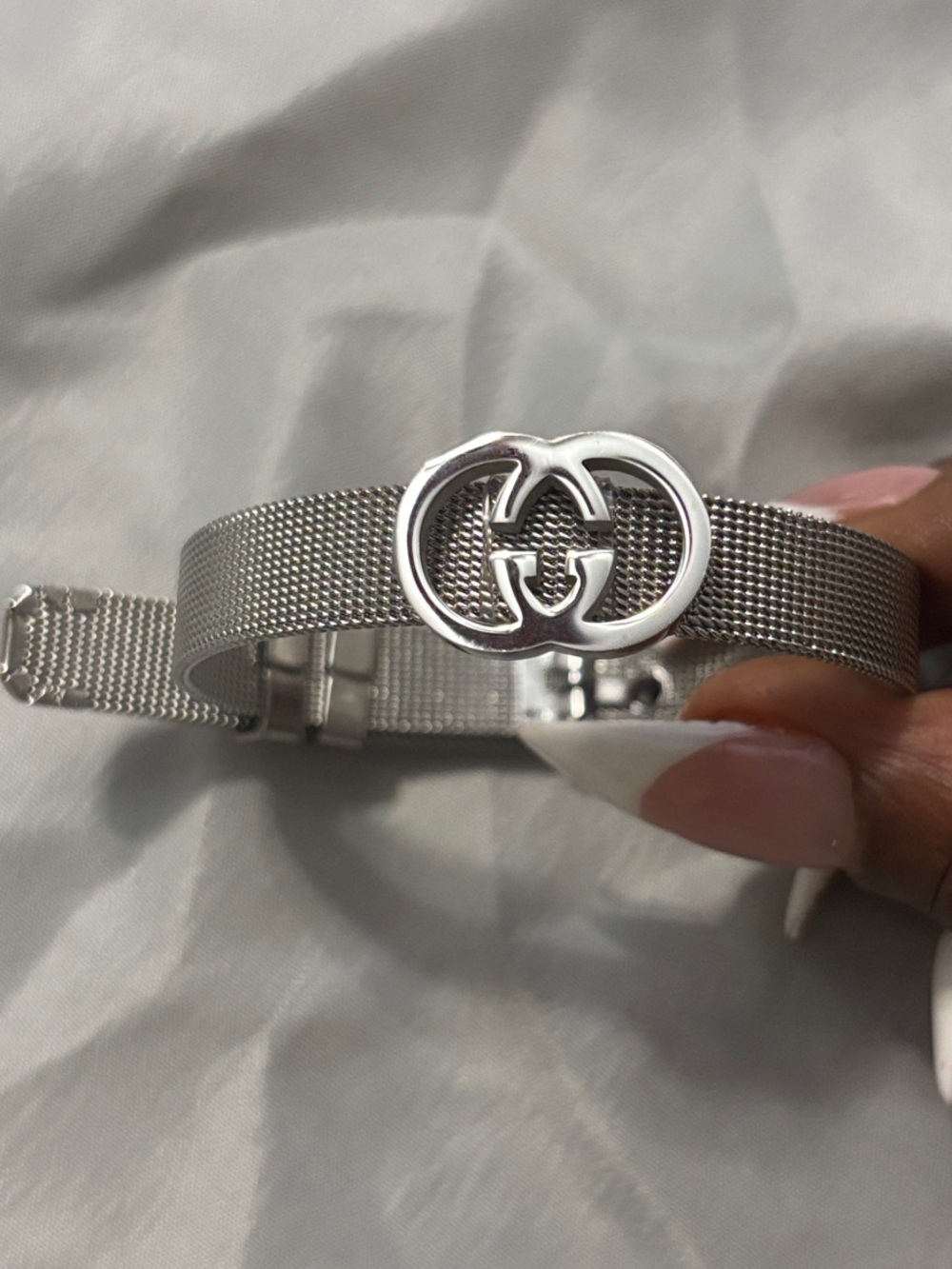 Gucci Unisex Silver Double-G Mesh Bracelet